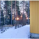 Апартаменты Viihtyisae Saunallinen Kaksio Laehellae Santa Claus Villagea Ja Napapiiriae *