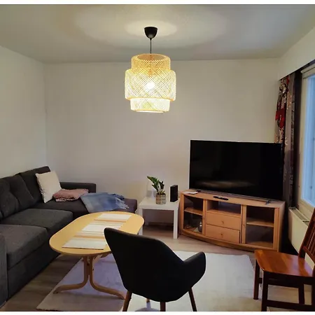 Viihtyisae Saunallinen Kaksio Laehellae Santa Claus Villagea Ja Napapiiriae Apartmán *
