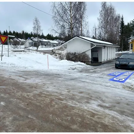 Viihtyisae Saunallinen Kaksio Laehellae Santa Claus Villagea Ja Napapiiriae Διαμέρισμα Ροβανιέμι