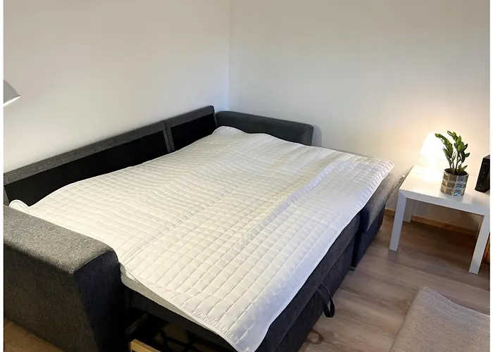 Viihtyisae Saunallinen Kaksio Laehellae Santa Claus Villagea Ja Napapiiriae Rovaniemi